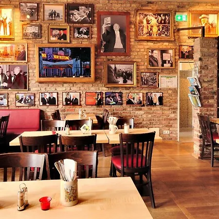 Rhein St. Martin Hotel