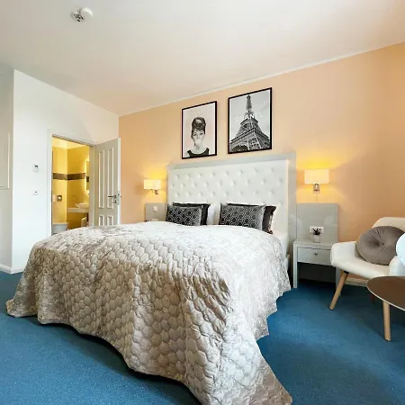 Rhein St. Martin Cologne