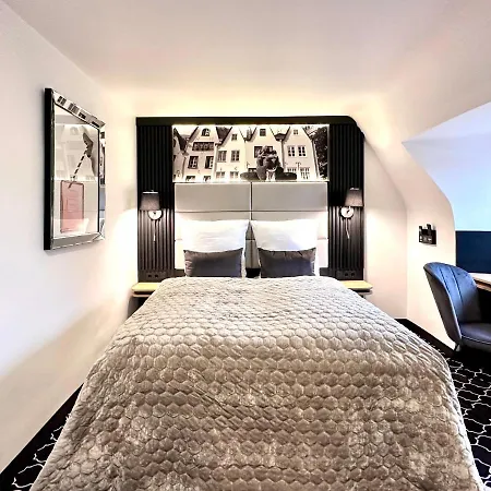 Rhein St. Martin Cologne