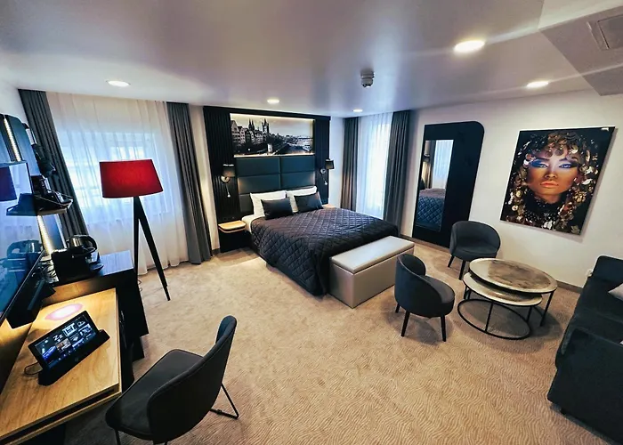 Rhein St. Martin 3* 쾰른