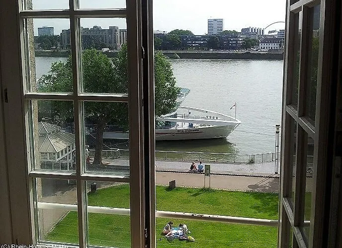 Rhein St. Martin Hotel 3*