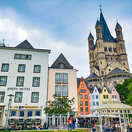 Hotel Rhein St. Martin