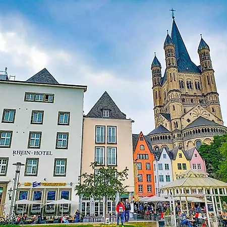 Rhein St. Martin 酒店
