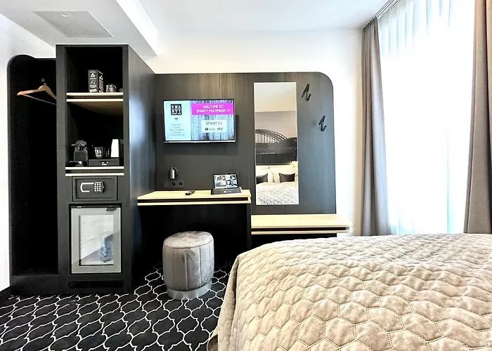 Hotel Rhein St. Martin