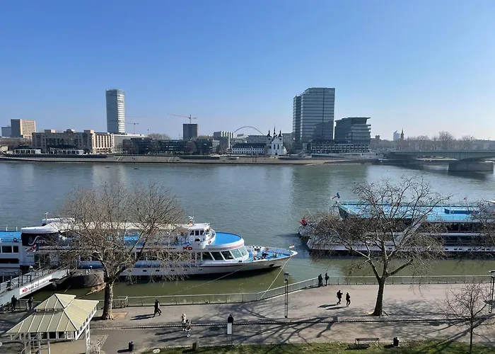 Отель Rhein St. Martin